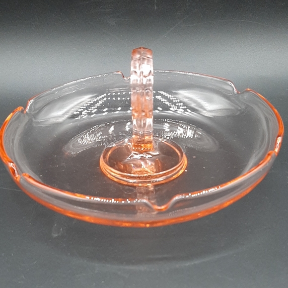 Vintage LE Smith Depression Pink Glass Dish Heart Handle Candy Nut Collectible - Picture 3 of 6